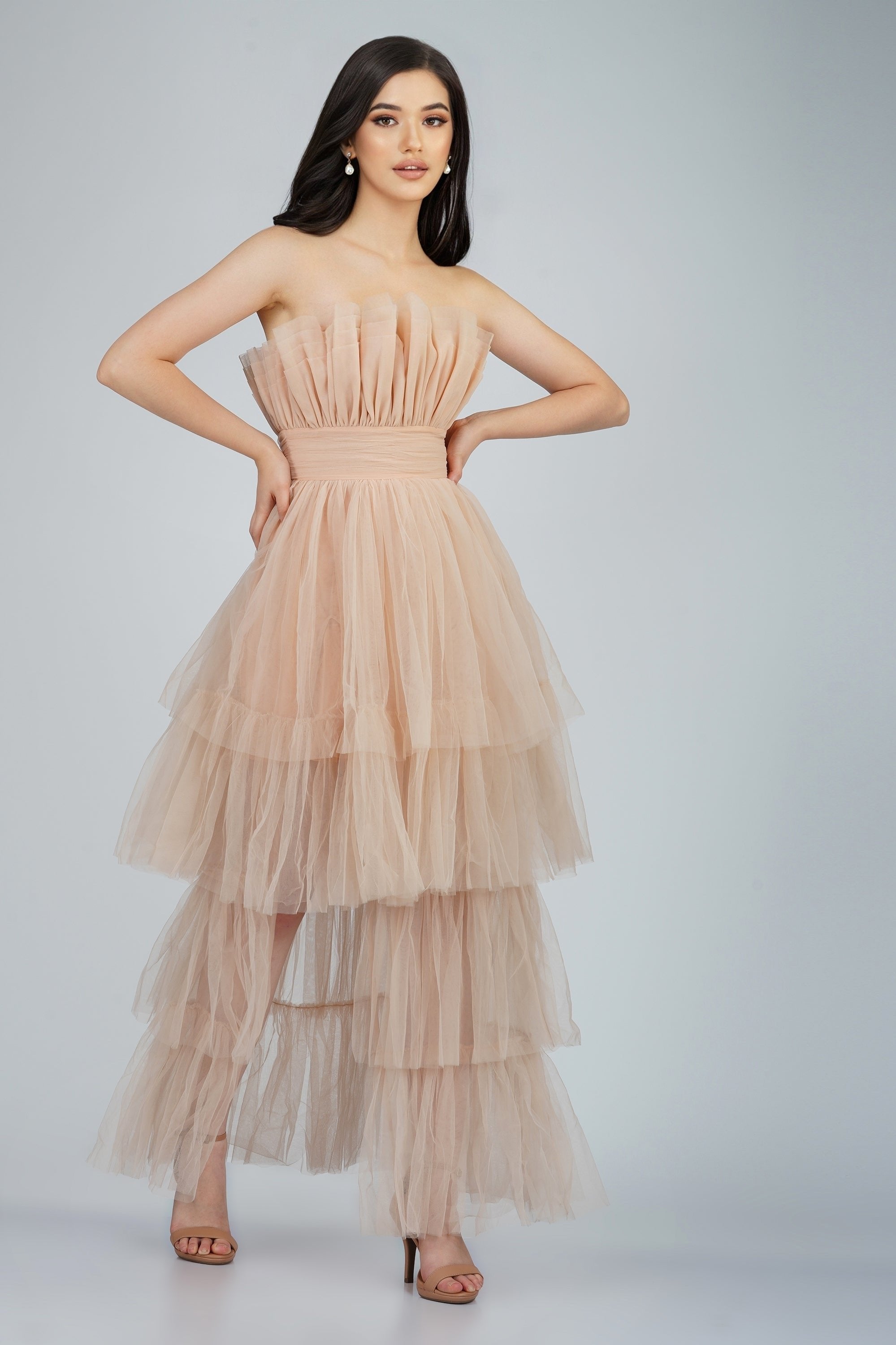 Nelita Maxi Dress in Neutral