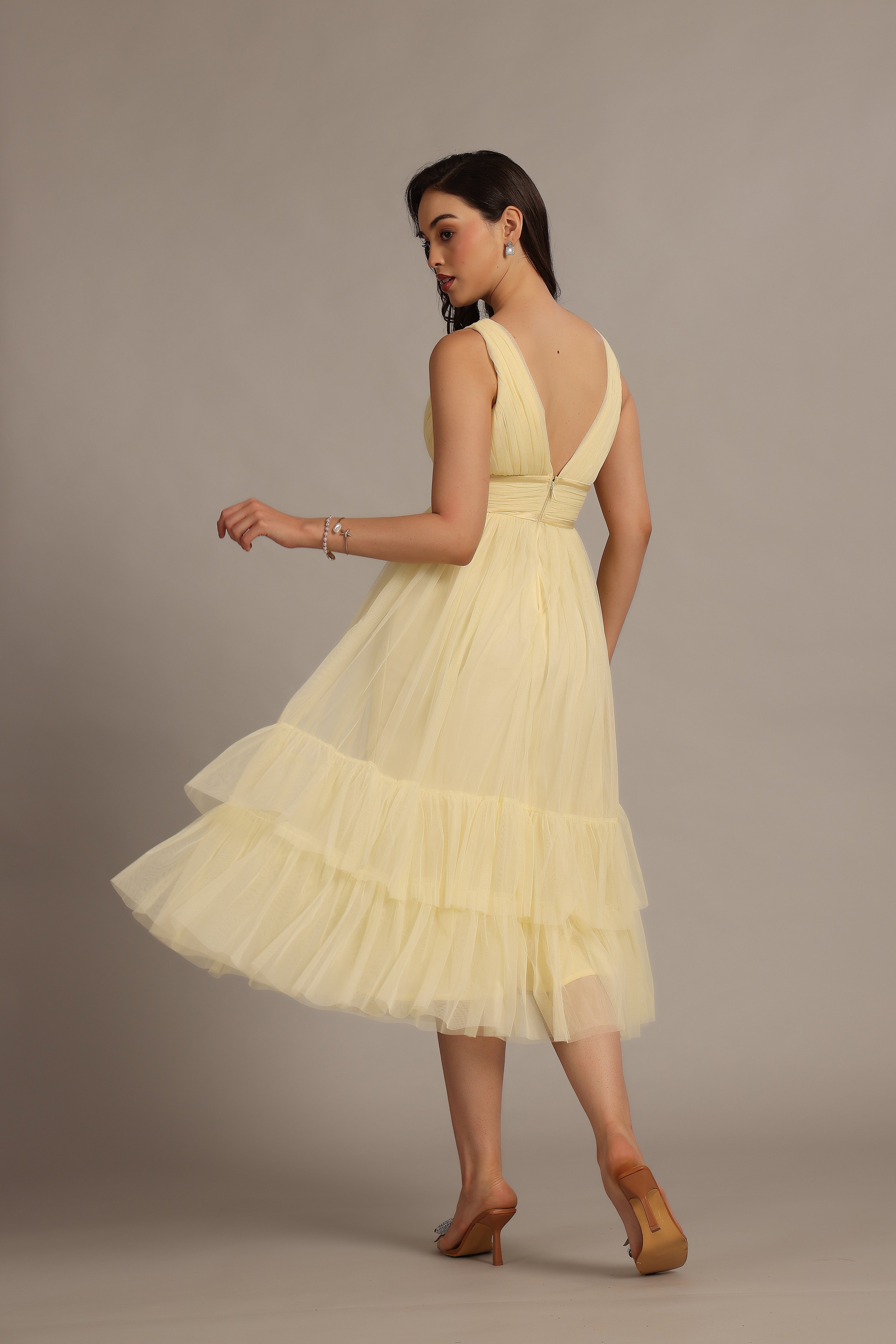 Nymeria Midi Dress in Buttercup