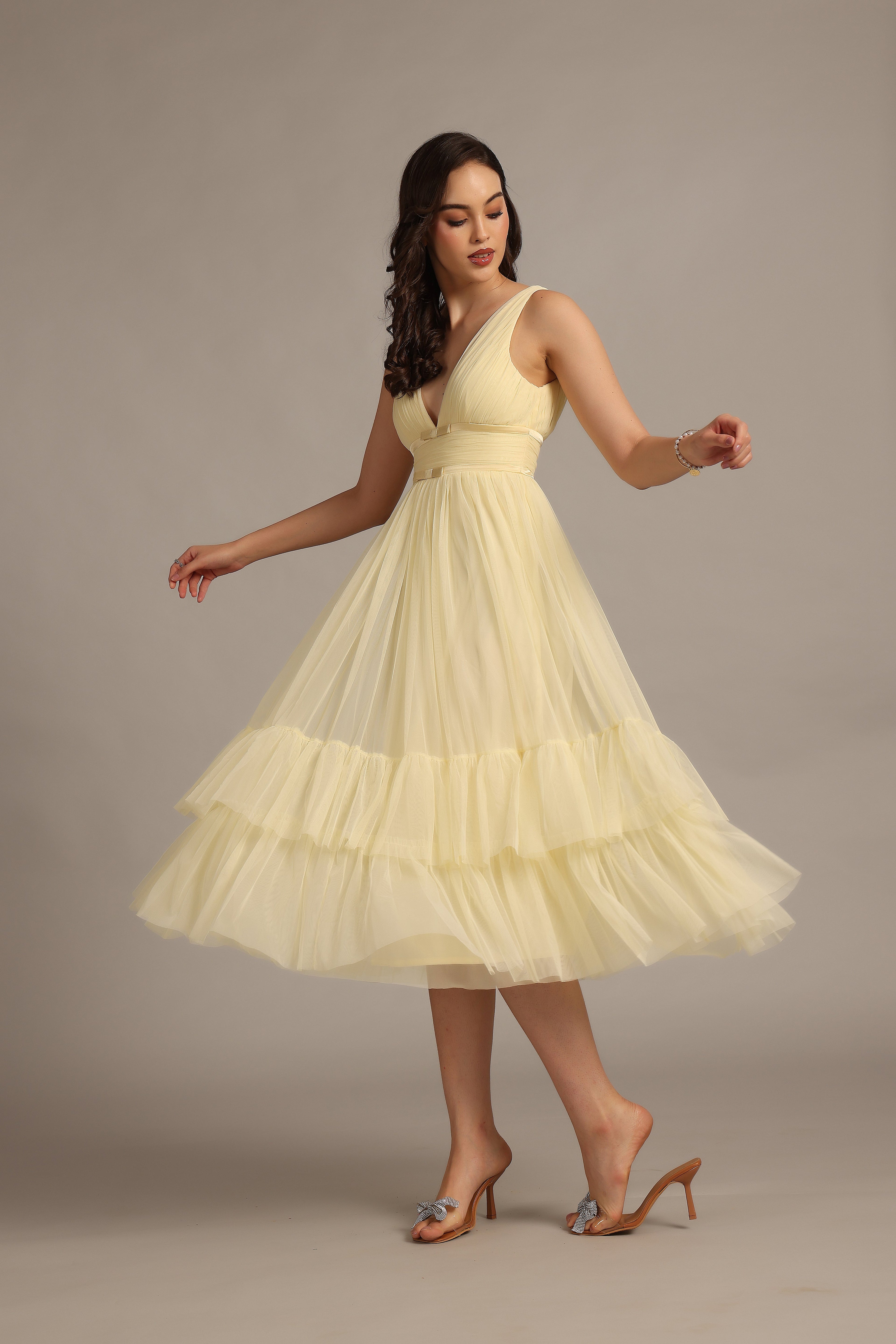 Nymeria Midi Dress in Buttercup