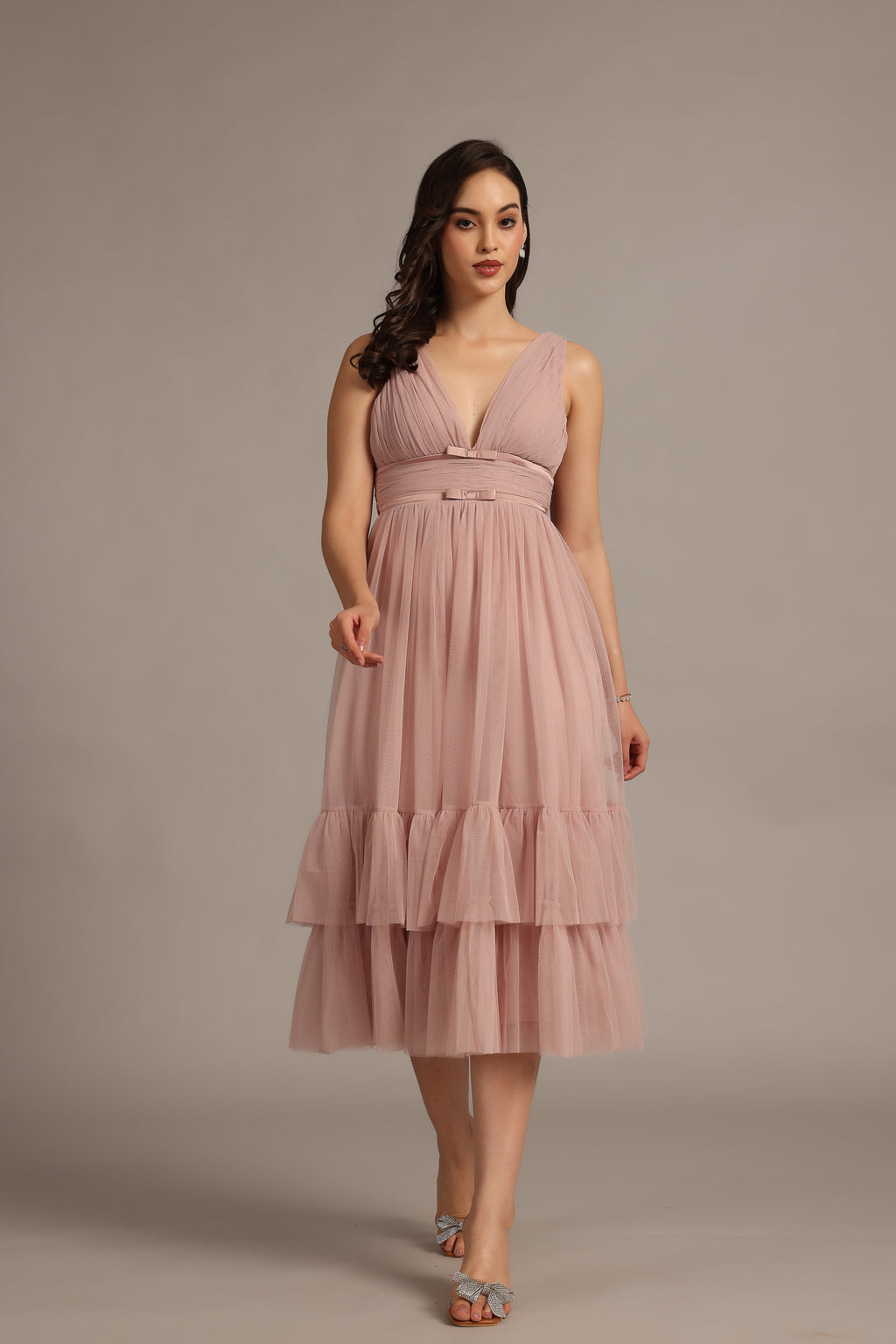 Nymeria Midi Dress in Soft Pink